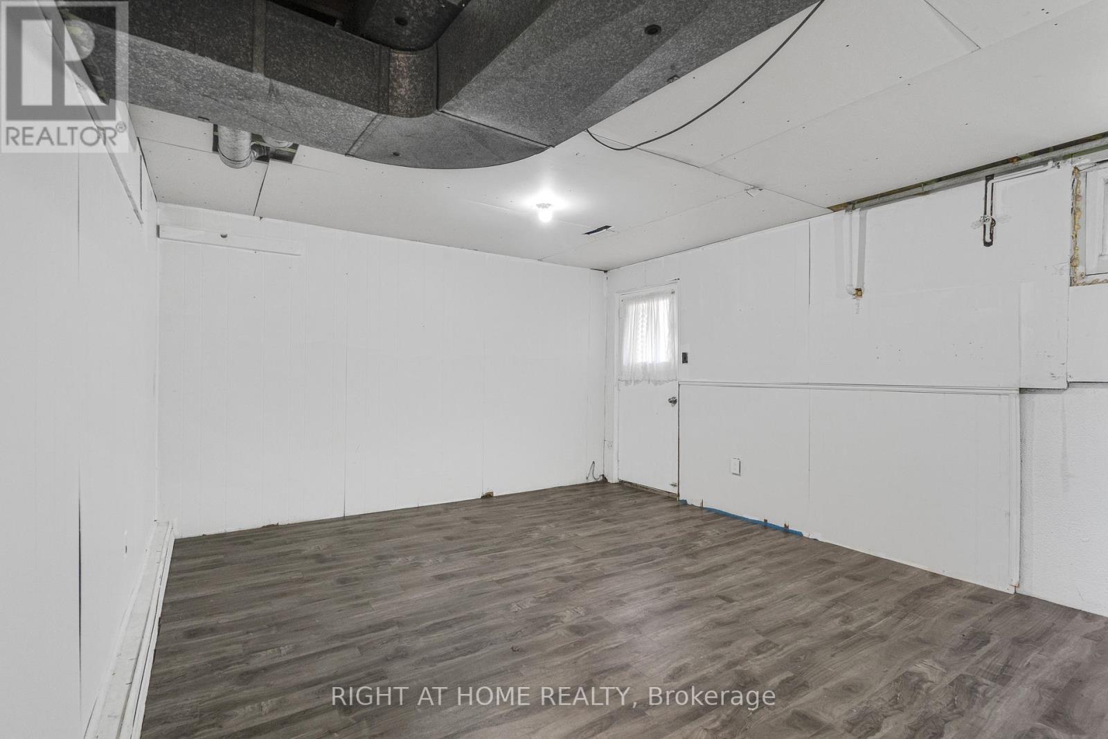 5473 Schueller Crescent, Burlington, Ontario  L7L 3T1 - Photo 37 - W13033230