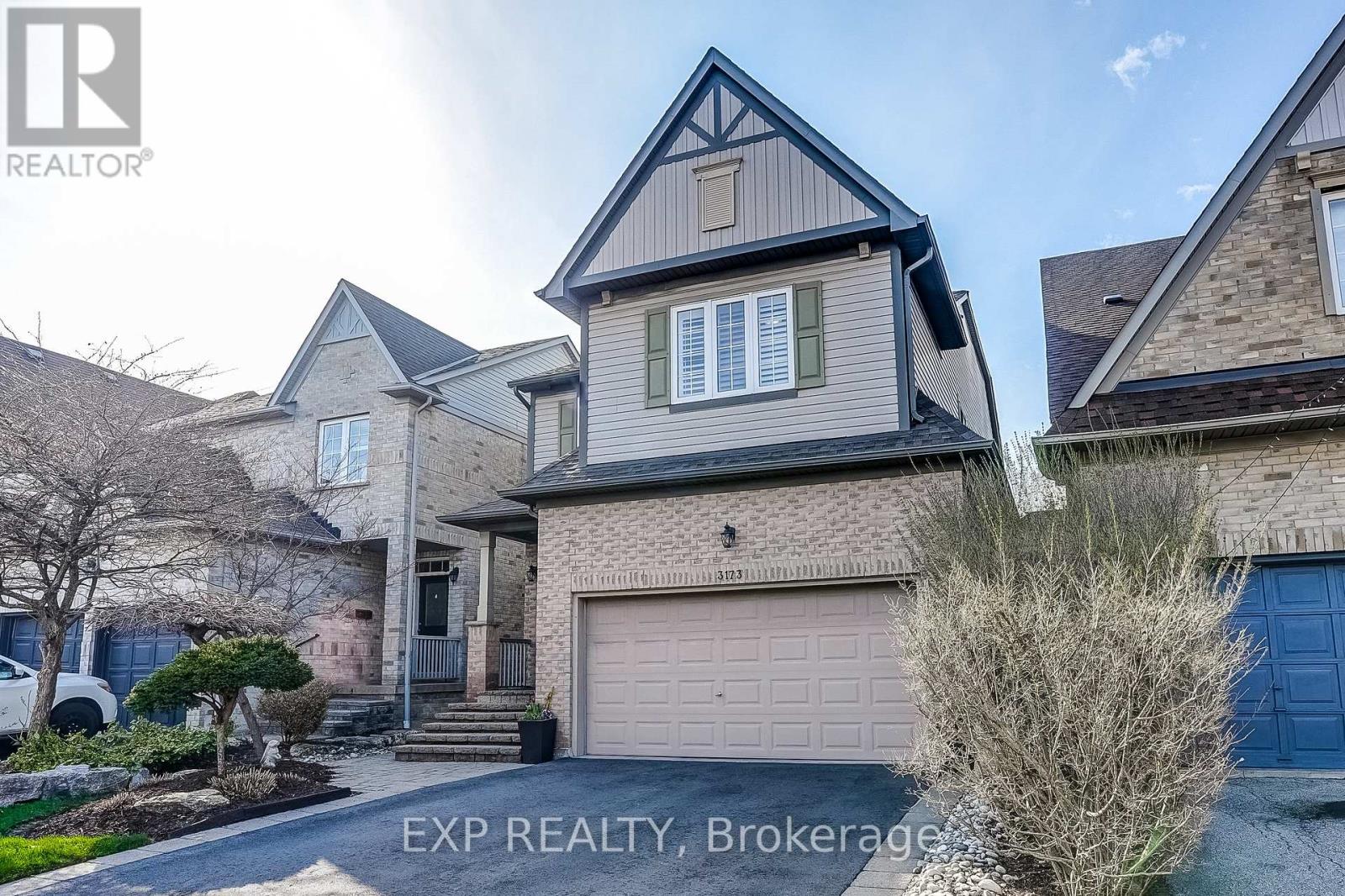 3173 Malham Gate, Mississauga, Ontario  L5M 6K8 - Photo 2 - W13033246