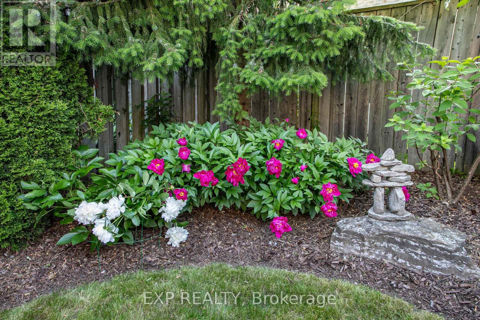 3173 Malham Gate, Mississauga, Ontario  L5M 6K8 - Photo 23 - W13033246