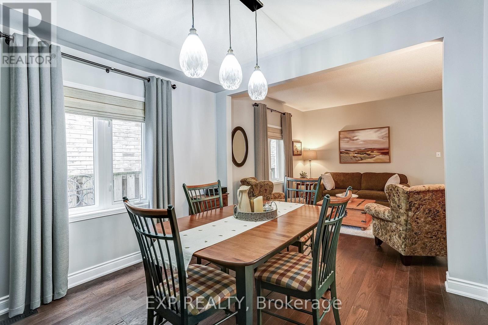 3173 Malham Gate, Mississauga, Ontario  L5M 6K8 - Photo 7 - W13033246