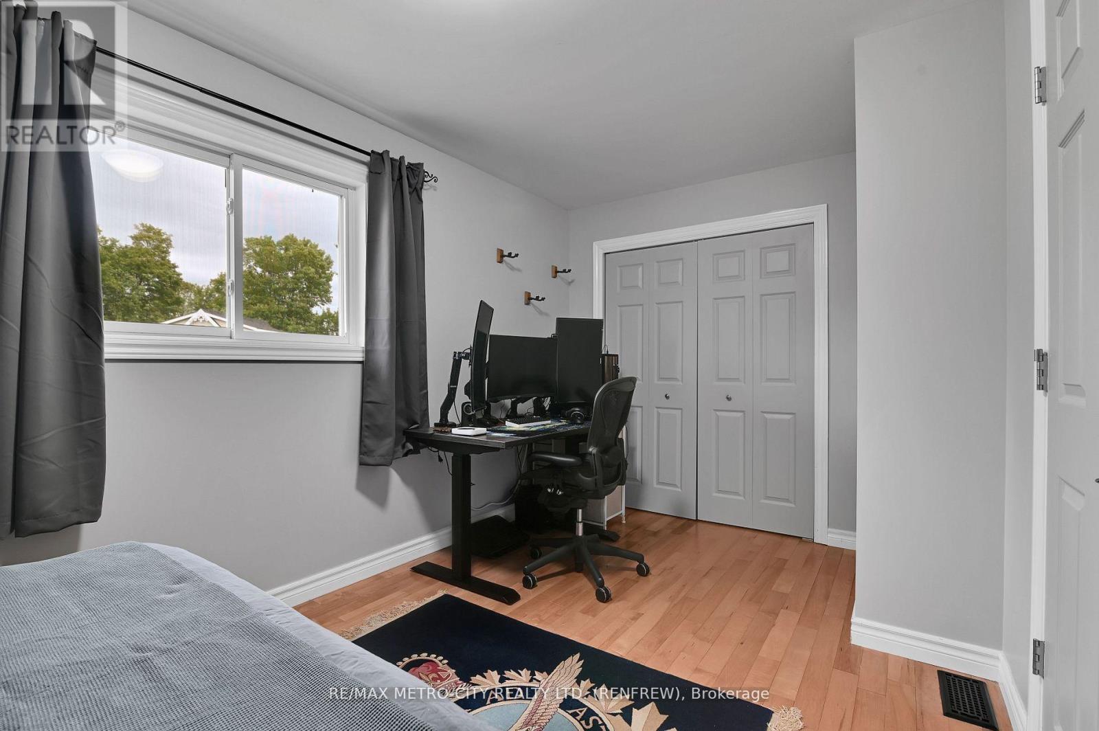 35 Lakeridge Trail, Whitewater Region, Ontario  K0J 1C0 - Photo 21 - X13029602