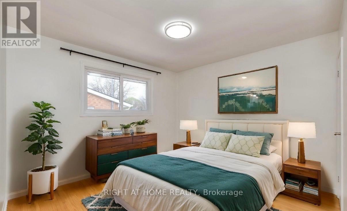 Upper - 484 Speedvale Avenue E, Guelph, Ontario  N1E 1P2 - Photo 5 - X13033222