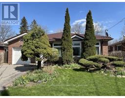 39 DEERFORD ROAD, Toronto, Ontario