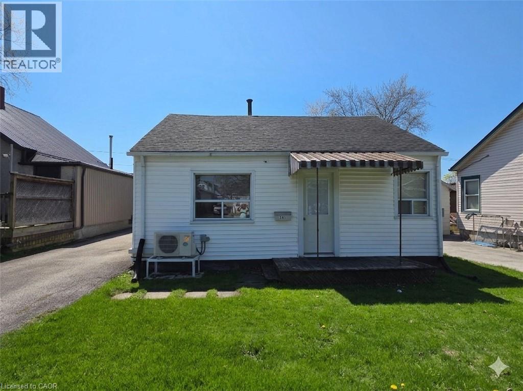 341 Corvette Street, Welland, Ontario  L3B 4S5 - Photo 2 - 40805131