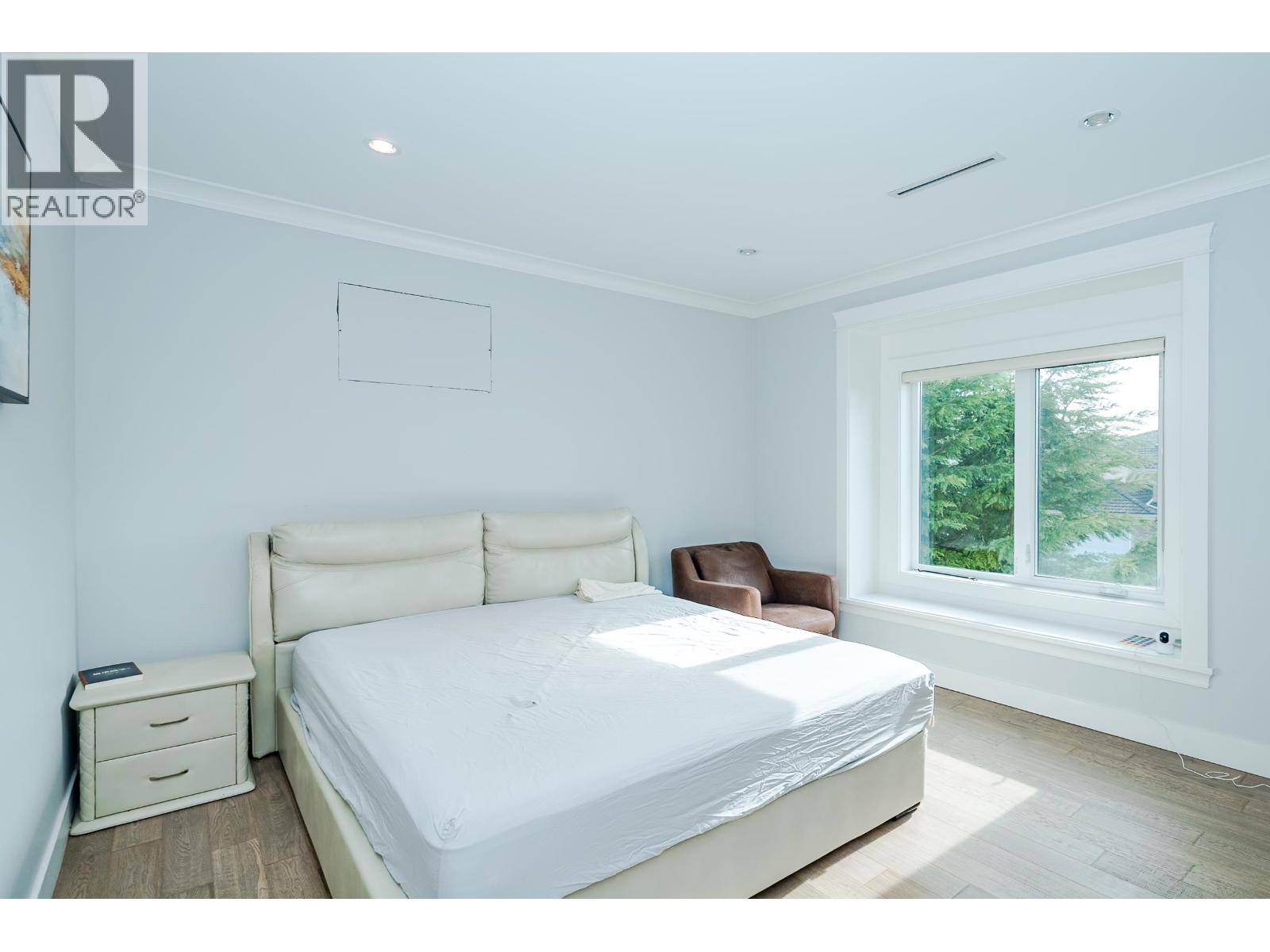 6011 Takla Place, Richmond, British Columbia  V7C 4A1 - Photo 32 - R3113019