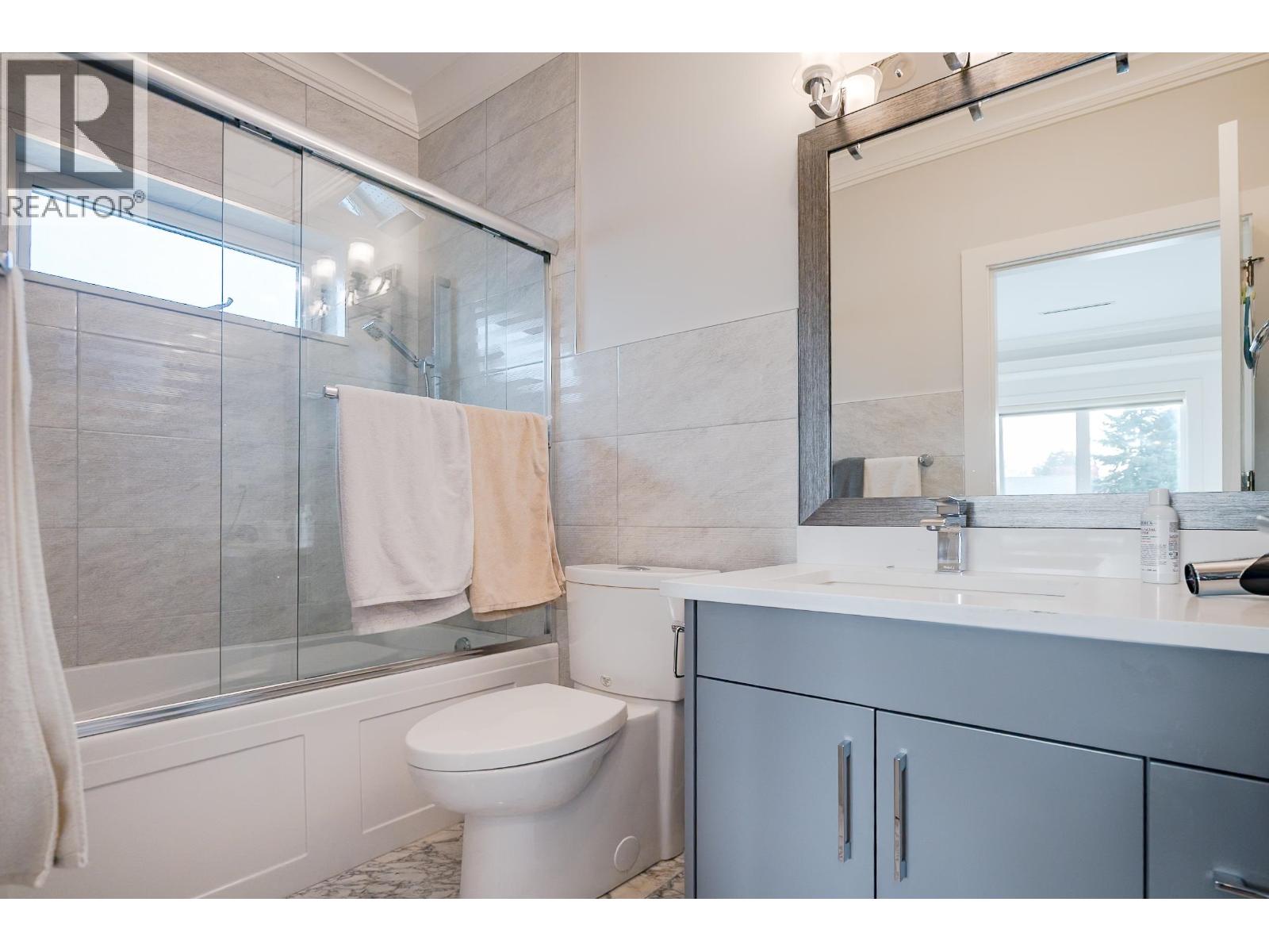 6011 Takla Place, Richmond, British Columbia  V7C 4A1 - Photo 37 - R3113019