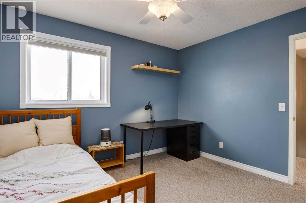 331 Sierra Madre Court SW, Calgary, Alberta  T3H 3G7 - Photo 30 - A2299948