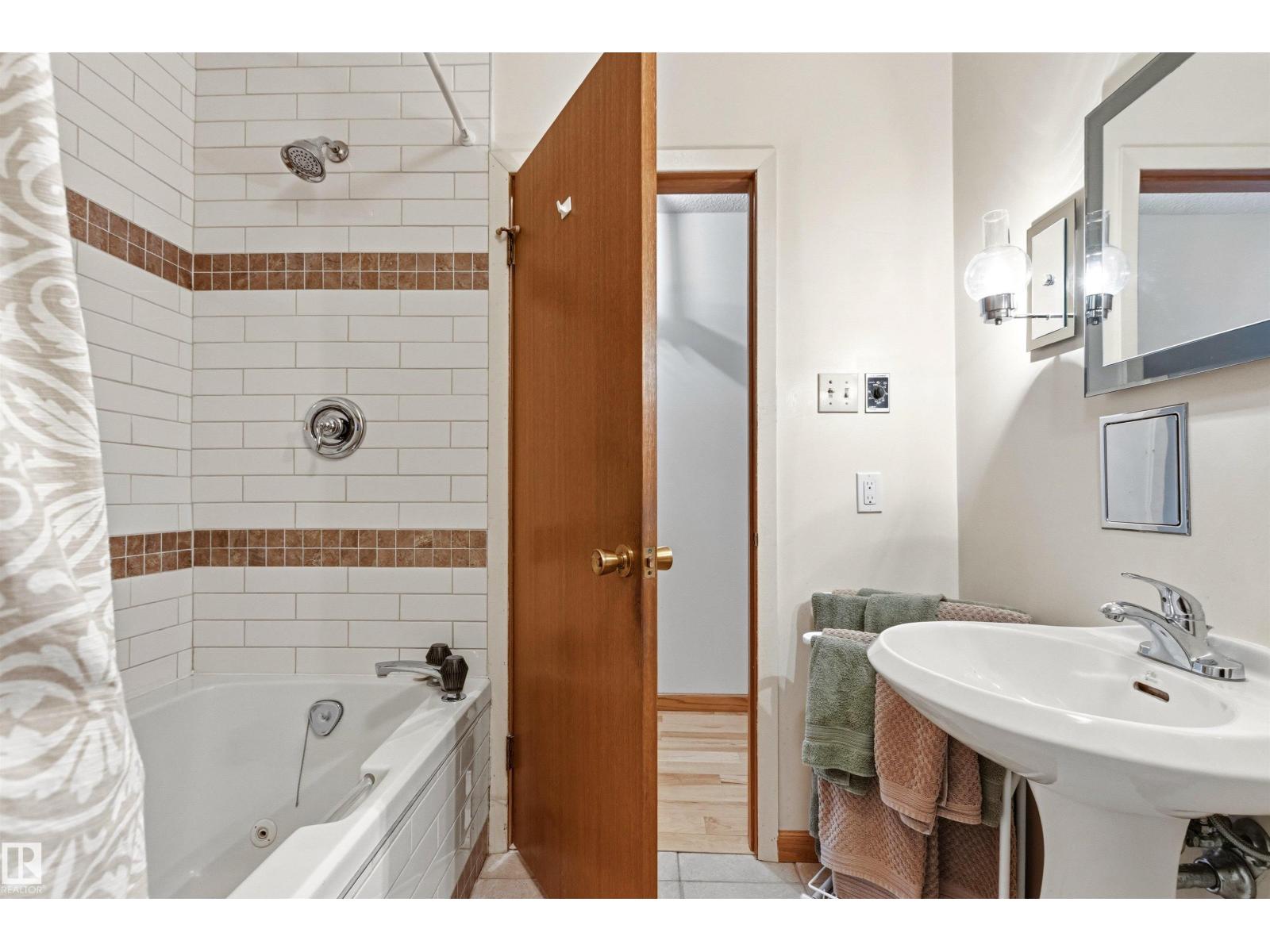 6308 131 St Nw, Edmonton, Alberta  T6H 3Y3 - Photo 29 - E4483639