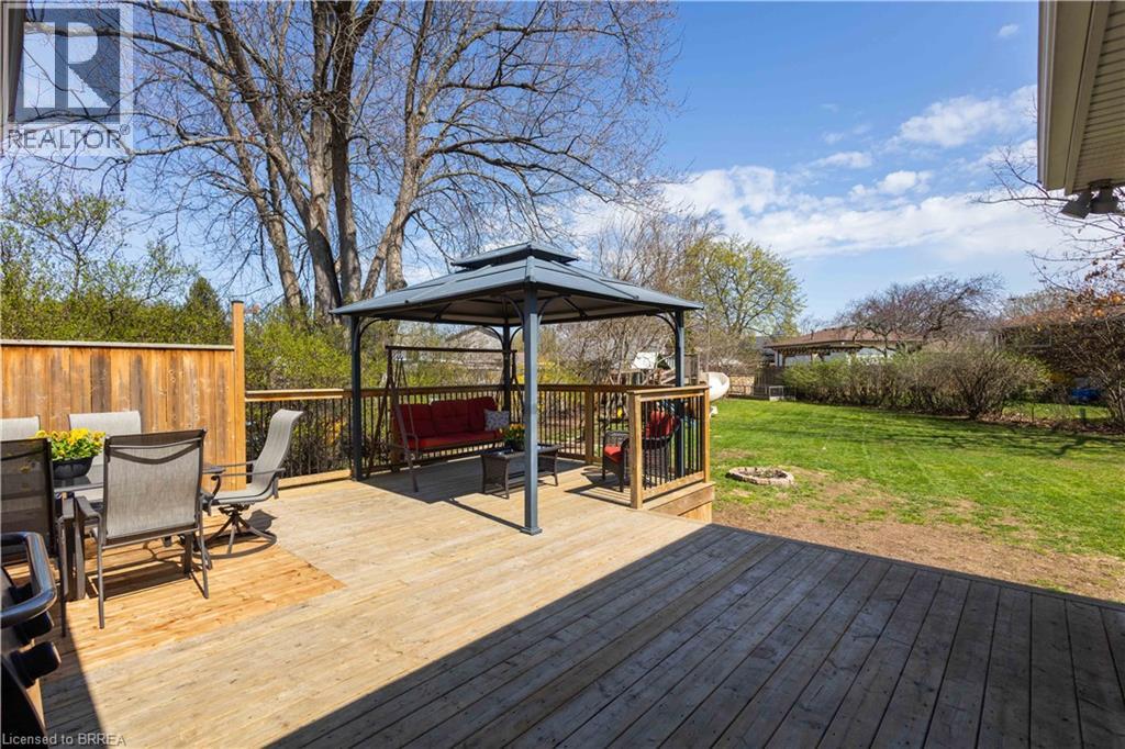 11 Montour Place, Brantford, Ontario  N3R 5E4 - Photo 35 - 40822691