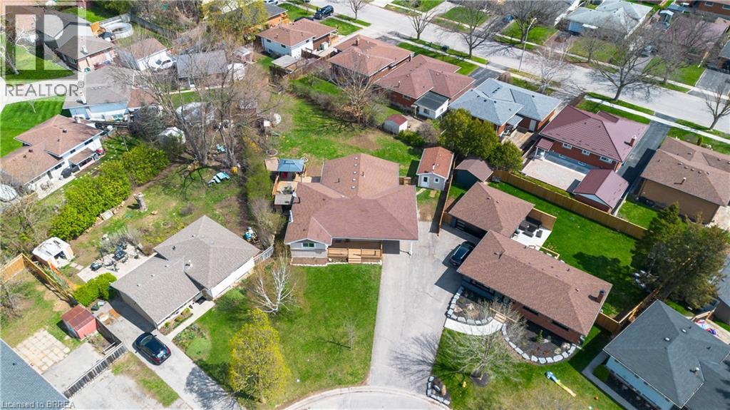 11 Montour Place, Brantford, Ontario  N3R 5E4 - Photo 38 - 40822691