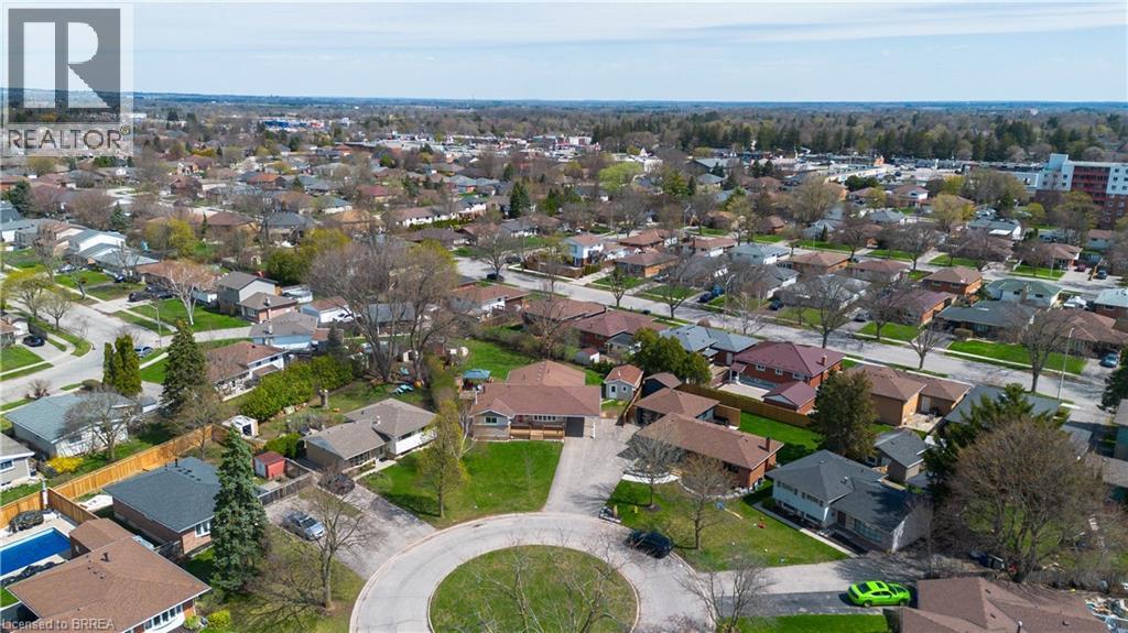 11 Montour Place, Brantford, Ontario  N3R 5E4 - Photo 41 - 40822691