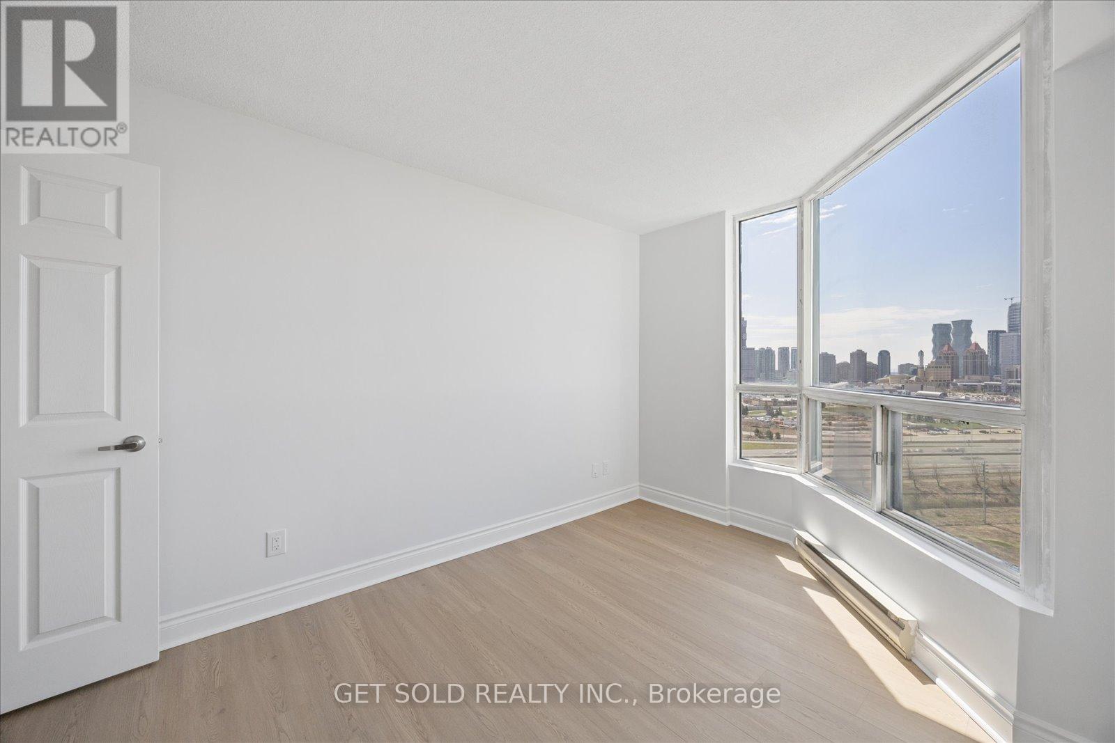 1804 - 4460 Tucana Court, Mississauga, Ontario  L5R 3K9 - Photo 12 - W13033172