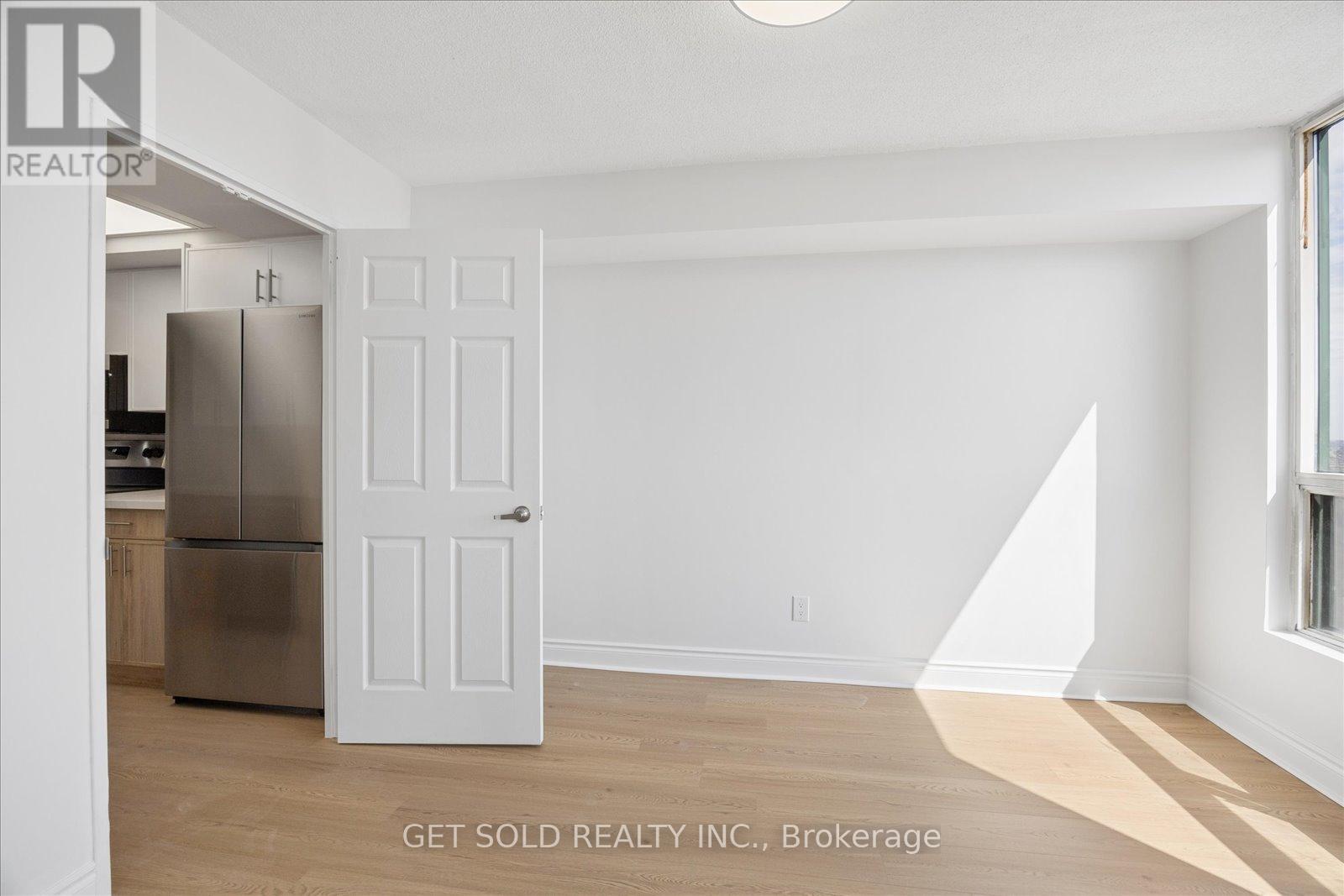 1804 - 4460 Tucana Court, Mississauga, Ontario  L5R 3K9 - Photo 7 - W13033172