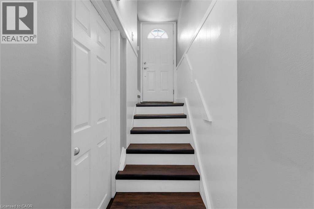 189 East 14th Street, Hamilton, Ontario  L9A 4B7 - Photo 21 - 40819955