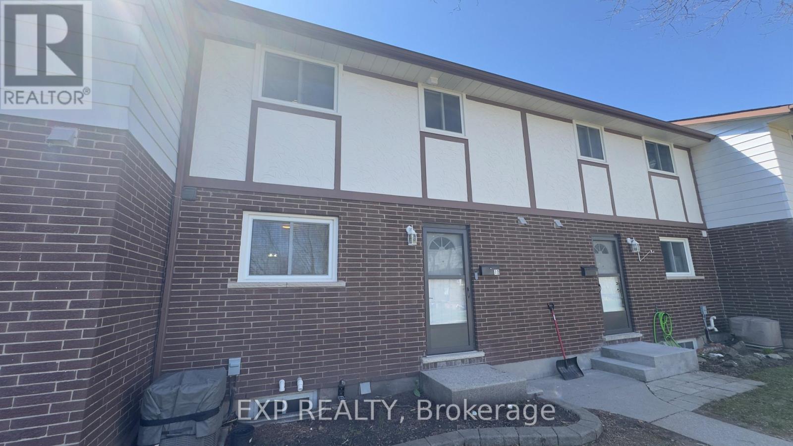 10 - 3322 Addison Avenue, Niagara Falls, Ontario  L2J 3L1 - Photo 2 - X12910224