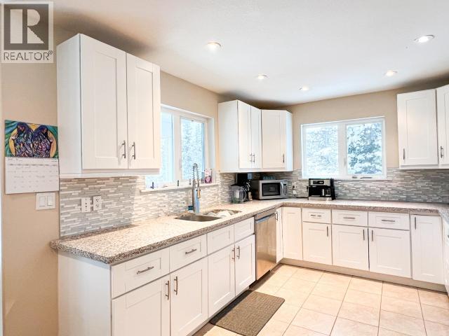 323 Mendenhall Road, Whitehorse North, Yukon  Y1A 6M7 - Photo 6 - 17187