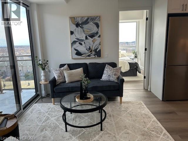 2333 Khalsa Gate Unit# 703, Oakville, Ontario  L7M 0X7 - Photo 8 - 40821515