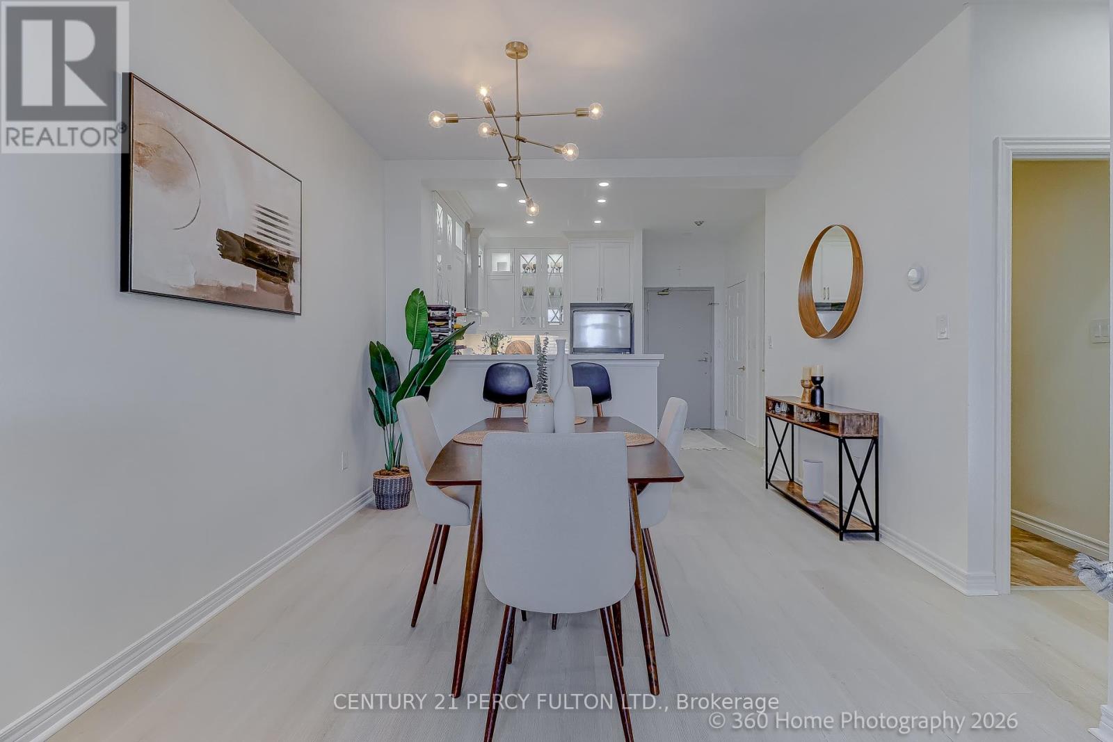 604 - 1 Leaside Park Drive, Toronto, Ontario  M4H 1R1 - Photo 13 - C13031816