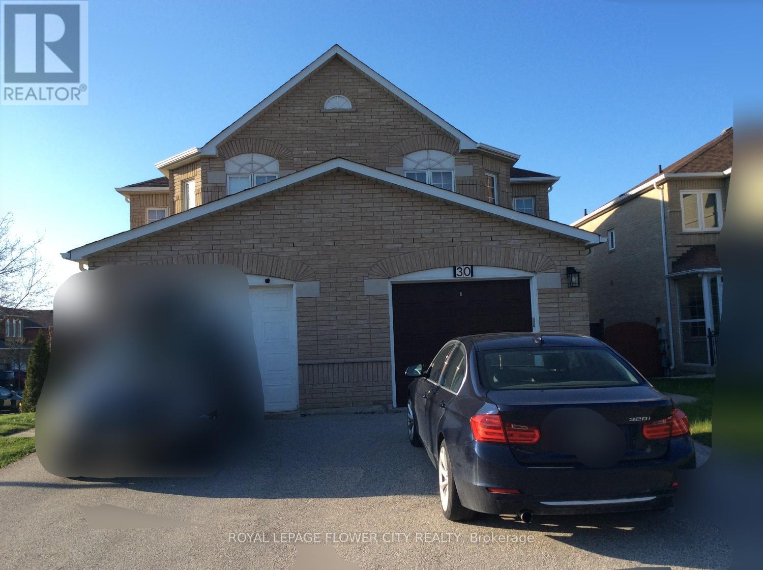 30 CONDOTTI DRIVE, Vaughan, Ontario