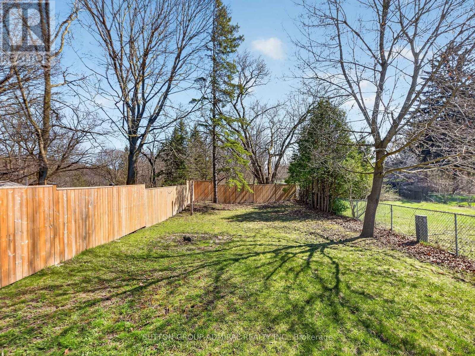 408 Andrew Street, Newmarket, Ontario  L3Y 1H4 - Photo 34 - N13033260