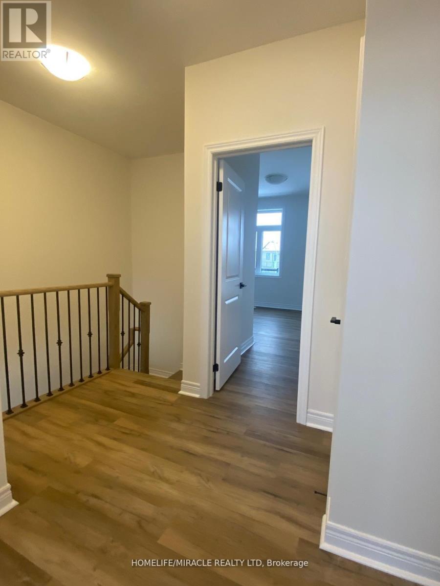 94 Robert Eaton Avenue, Markham, Ontario  L3S 0G1 - Photo 11 - N13033274