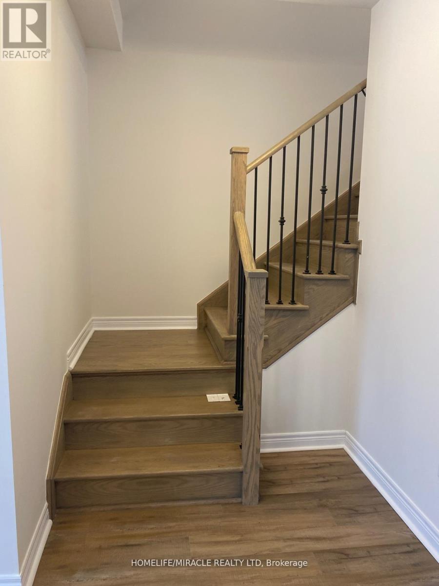 94 Robert Eaton Avenue, Markham, Ontario  L3S 0G1 - Photo 27 - N13033274