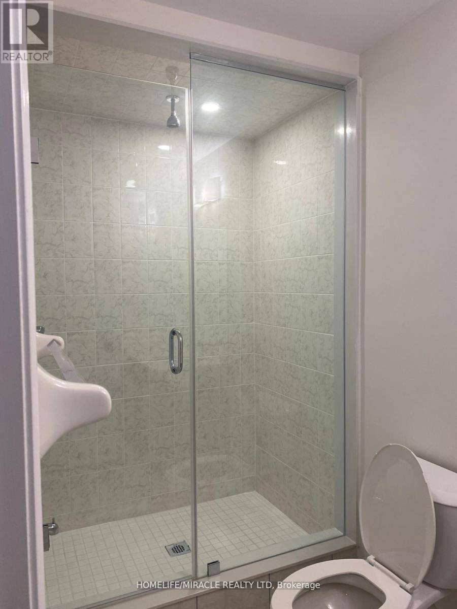 94 Robert Eaton Avenue, Markham, Ontario  L3S 0G1 - Photo 31 - N13033274