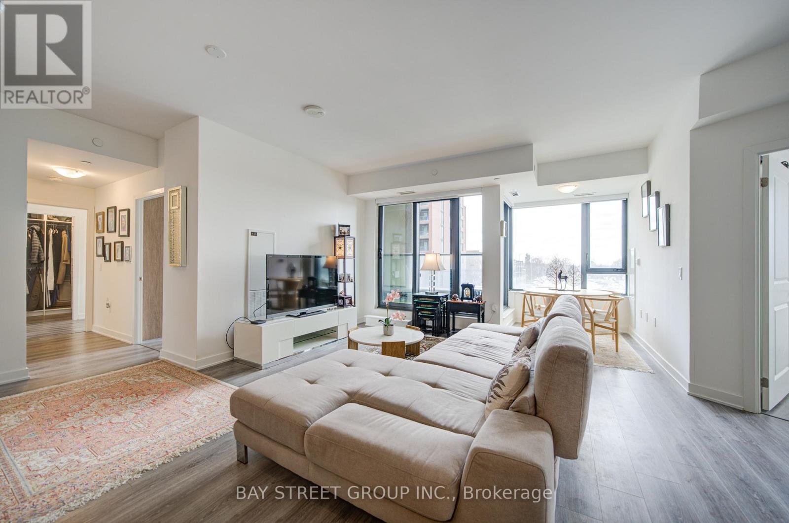 210 - 120 Eagle Rock Way, Vaughan, Ontario  L6A 5C2 - Photo 10 - N13033312