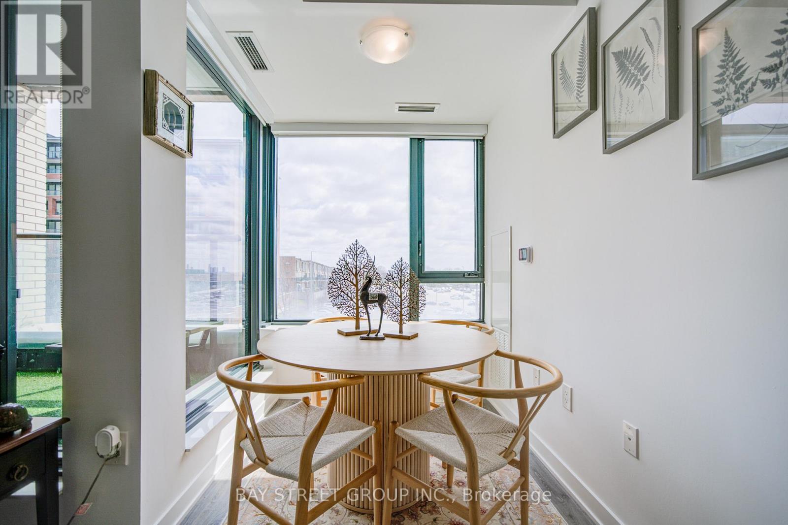 210 - 120 Eagle Rock Way, Vaughan, Ontario  L6A 5C2 - Photo 16 - N13033312