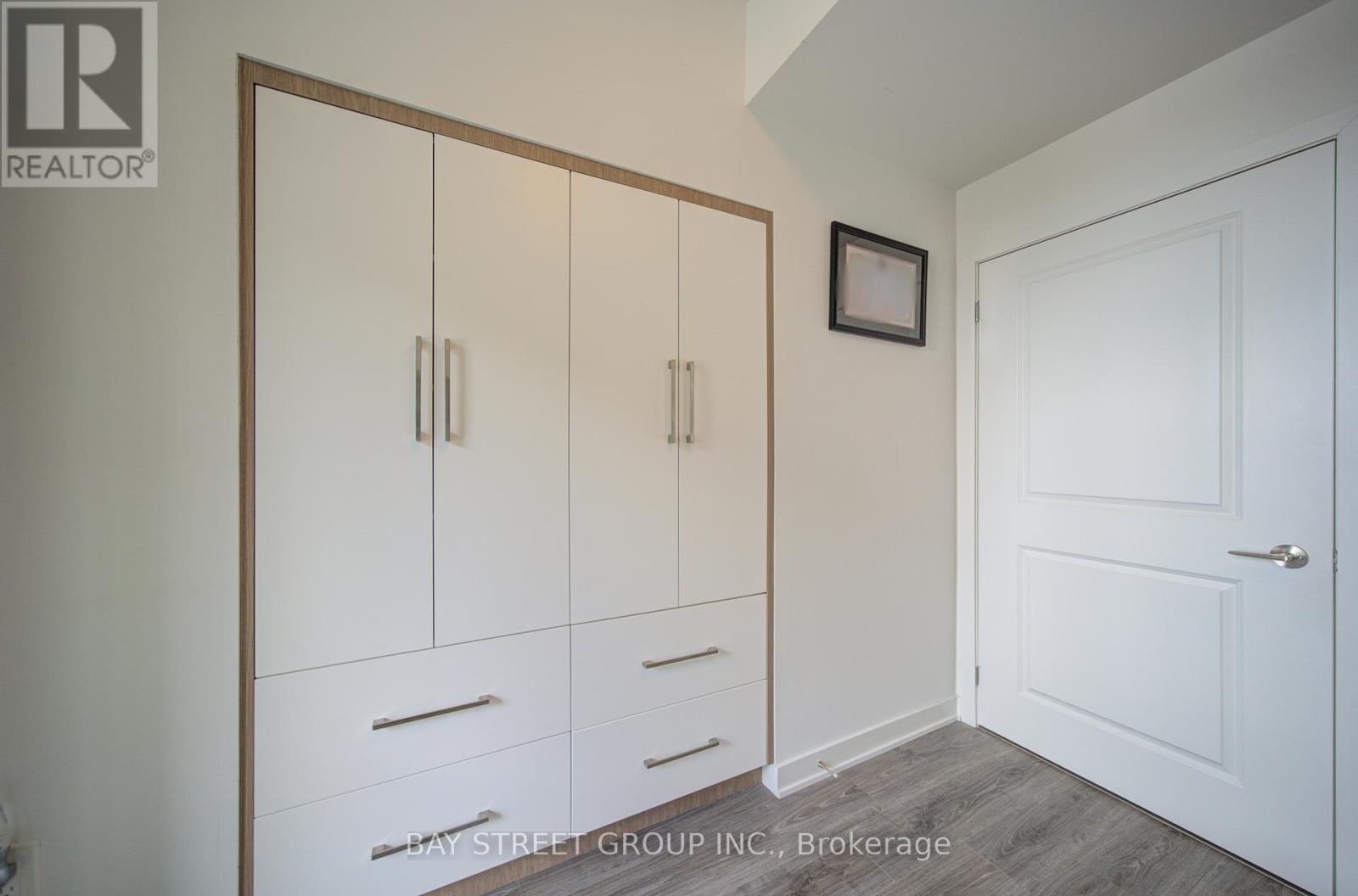 210 - 120 Eagle Rock Way, Vaughan, Ontario  L6A 5C2 - Photo 22 - N13033312