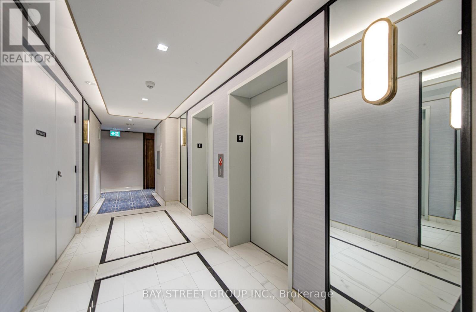 210 - 120 Eagle Rock Way, Vaughan, Ontario  L6A 5C2 - Photo 5 - N13033312