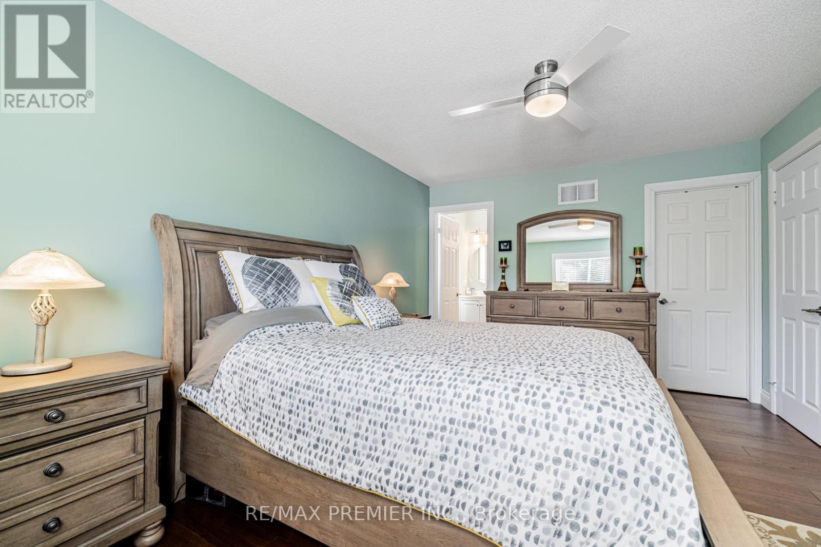 20 Cranberry Heights, Wasaga Beach, Ontario  L9Z 1M9 - Photo 5 - S13033270