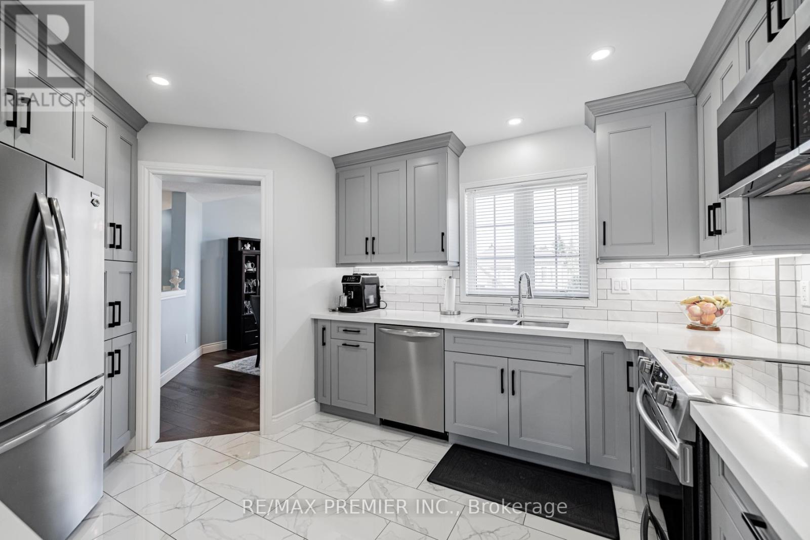 20 Cranberry Heights, Wasaga Beach, Ontario  L9Z 1M9 - Photo 6 - S13033270