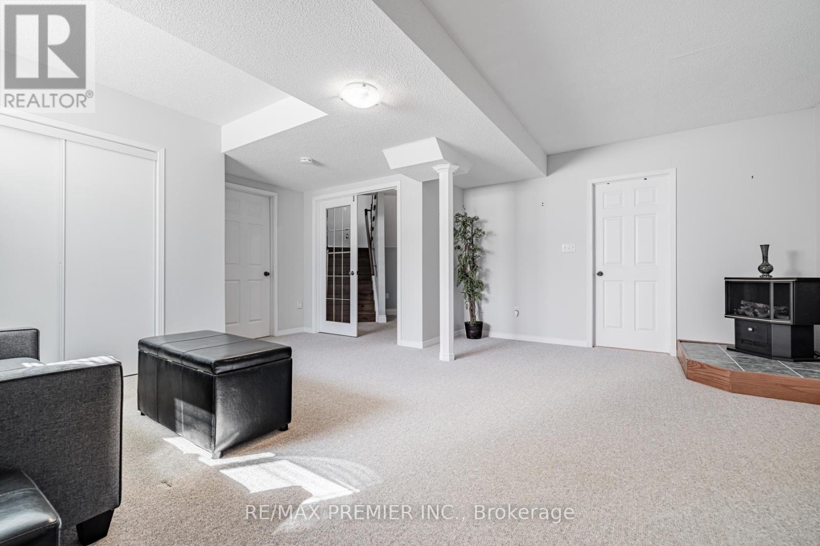 20 Cranberry Heights, Wasaga Beach, Ontario  L9Z 1M9 - Photo 7 - S13033270