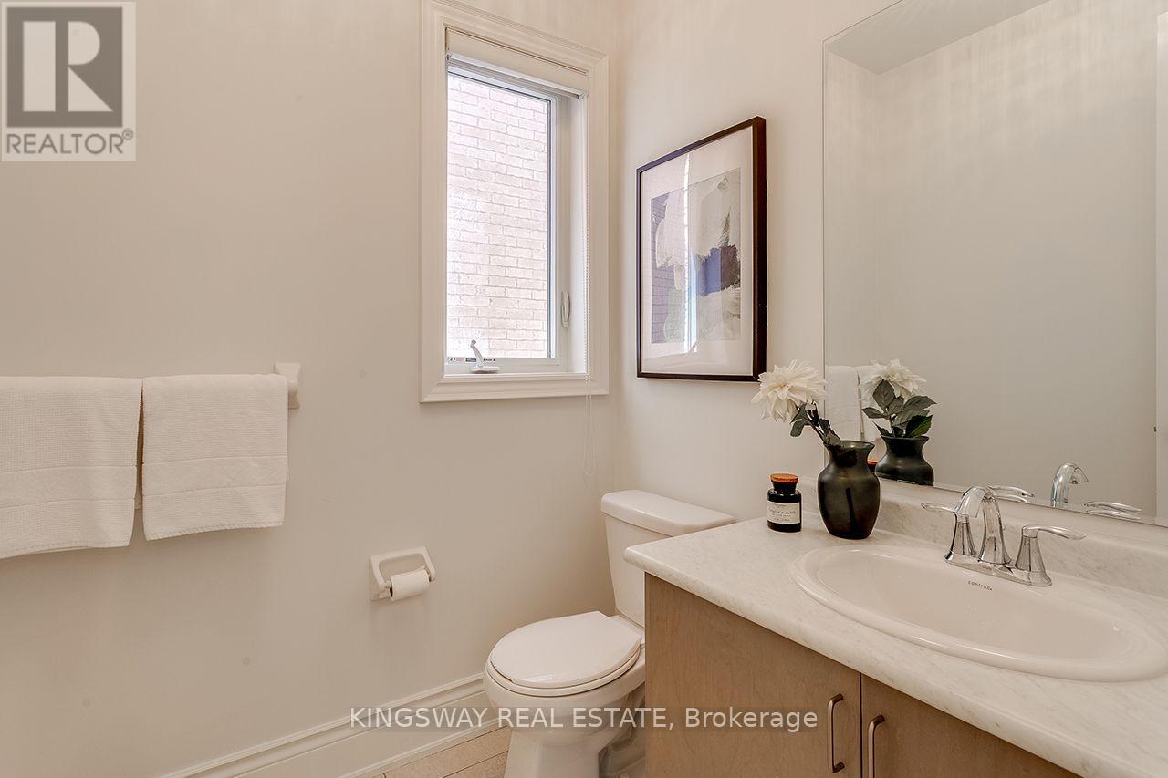 3226 William Rose Way, Oakville, Ontario  L6H 0T6 - Photo 18 - W13033272