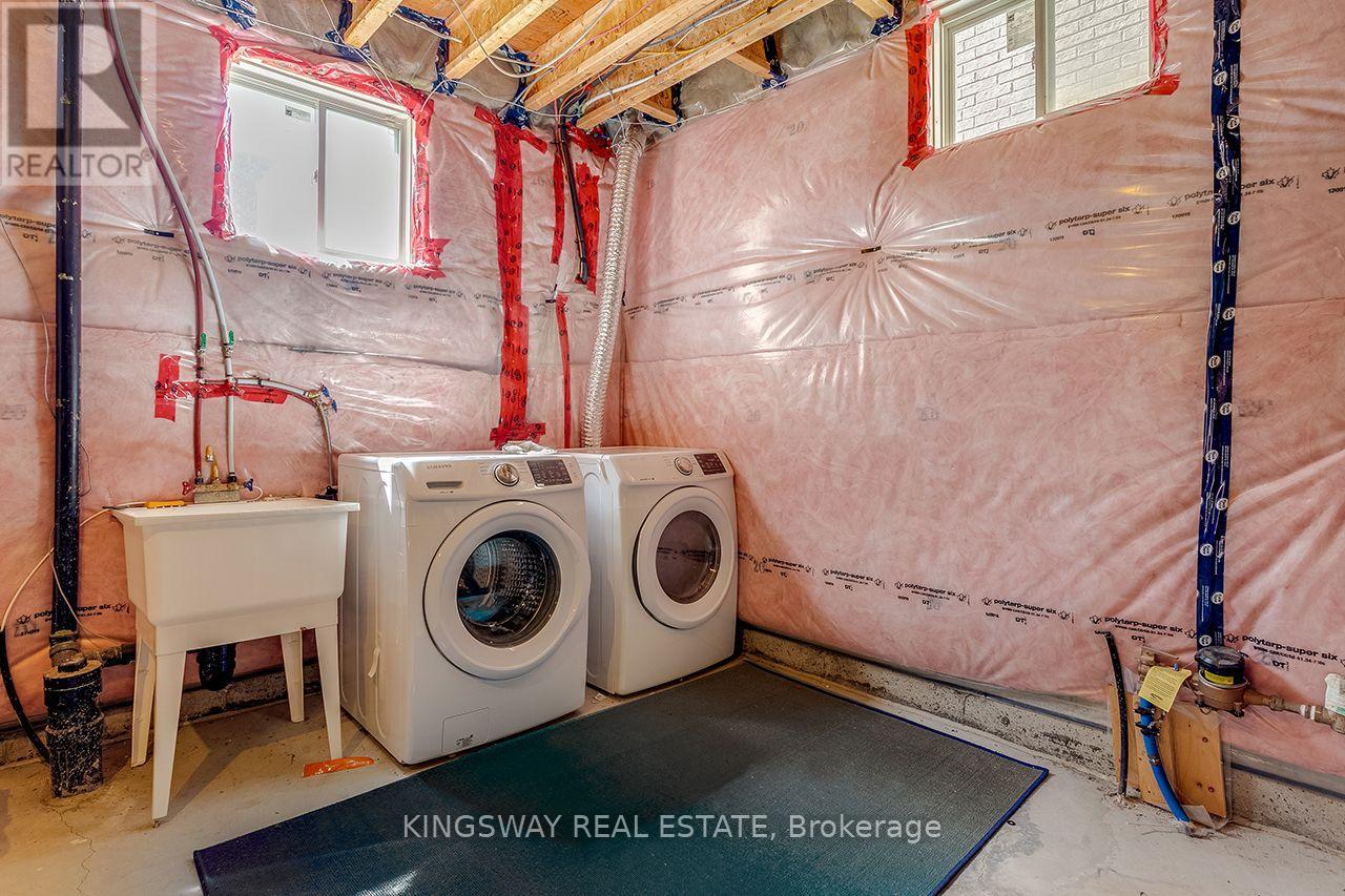 3226 William Rose Way, Oakville, Ontario  L6H 0T6 - Photo 33 - W13033272