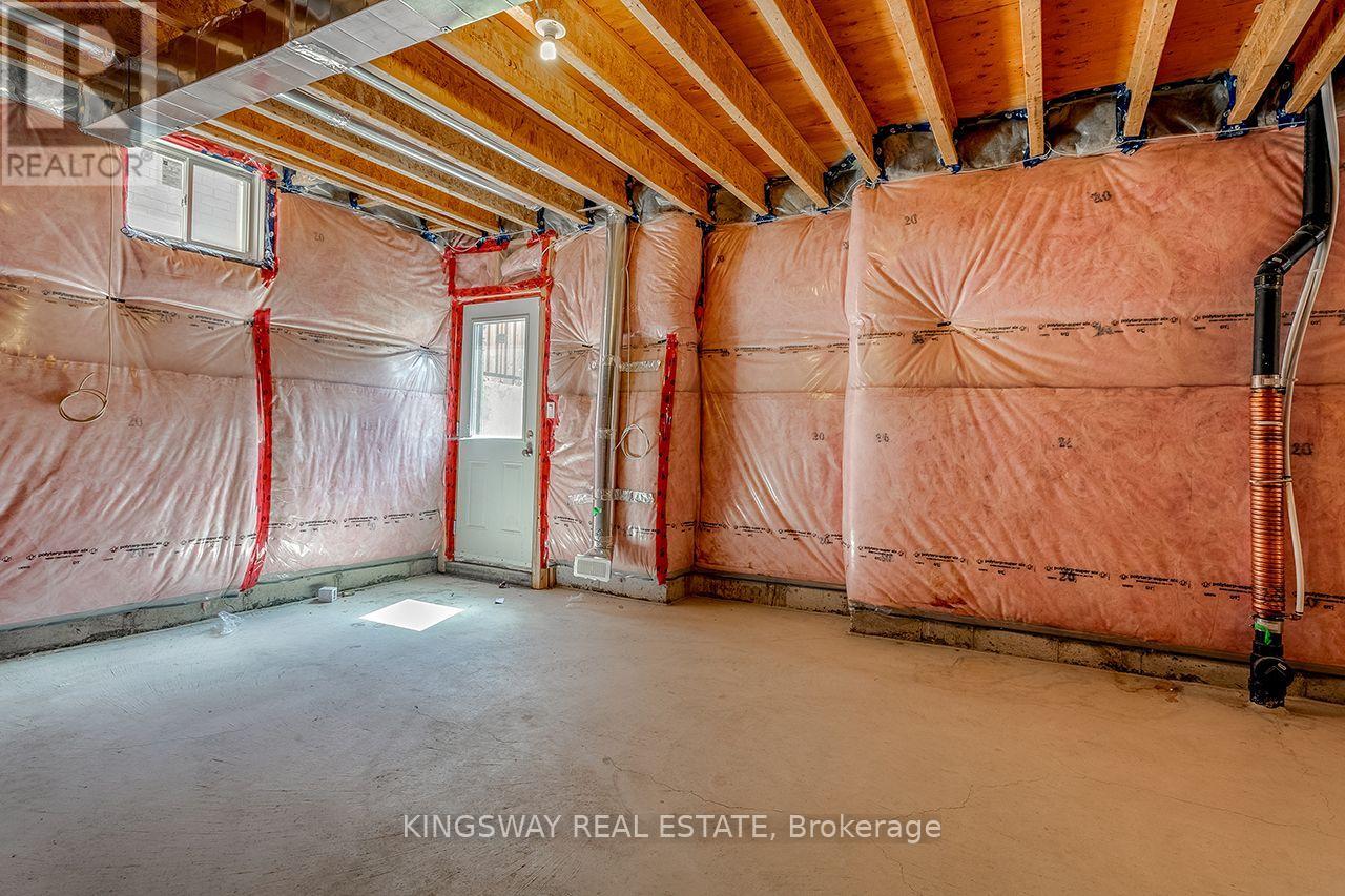 3226 William Rose Way, Oakville, Ontario  L6H 0T6 - Photo 34 - W13033272