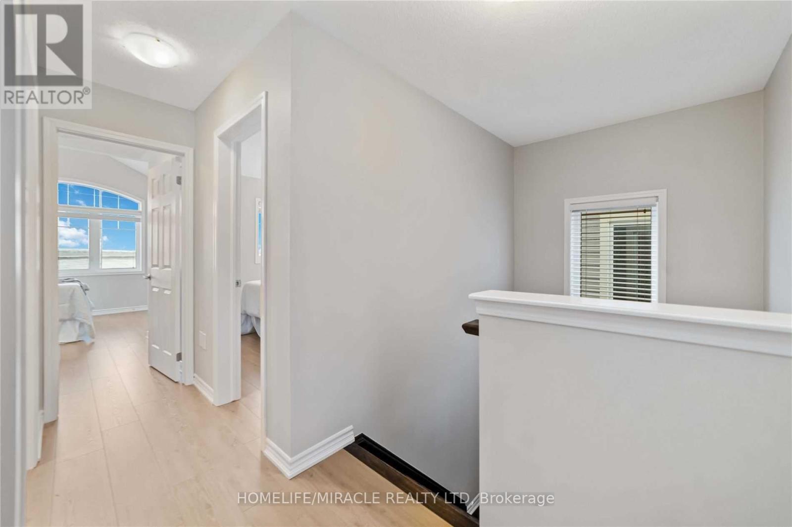 21 Donlamont Circle, Brampton, Ontario  L7A 4T5 - Photo 10 - W13033290