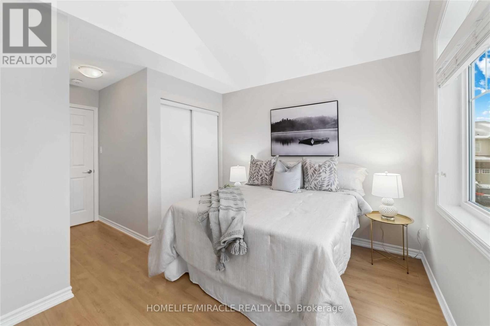 21 Donlamont Circle, Brampton, Ontario  L7A 4T5 - Photo 16 - W13033290