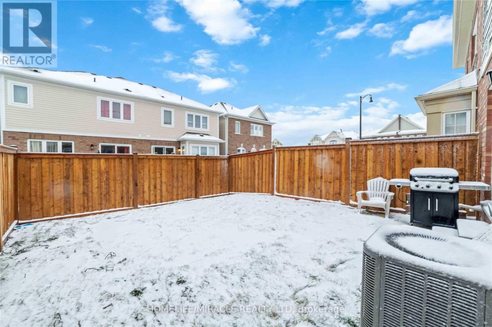 21 Donlamont Circle, Brampton, Ontario  L7A 4T5 - Photo 20 - W13033290