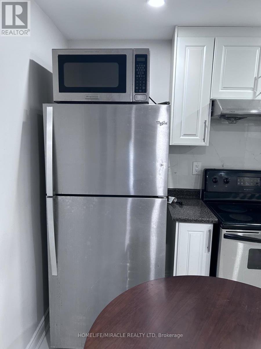 21 Donlamont Circle, Brampton, Ontario  L7A 4T5 - Photo 23 - W13033290