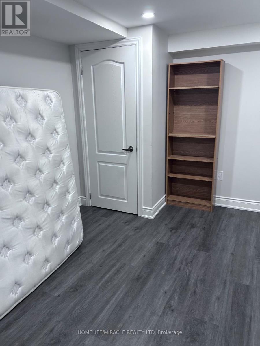 21 Donlamont Circle, Brampton, Ontario  L7A 4T5 - Photo 26 - W13033290