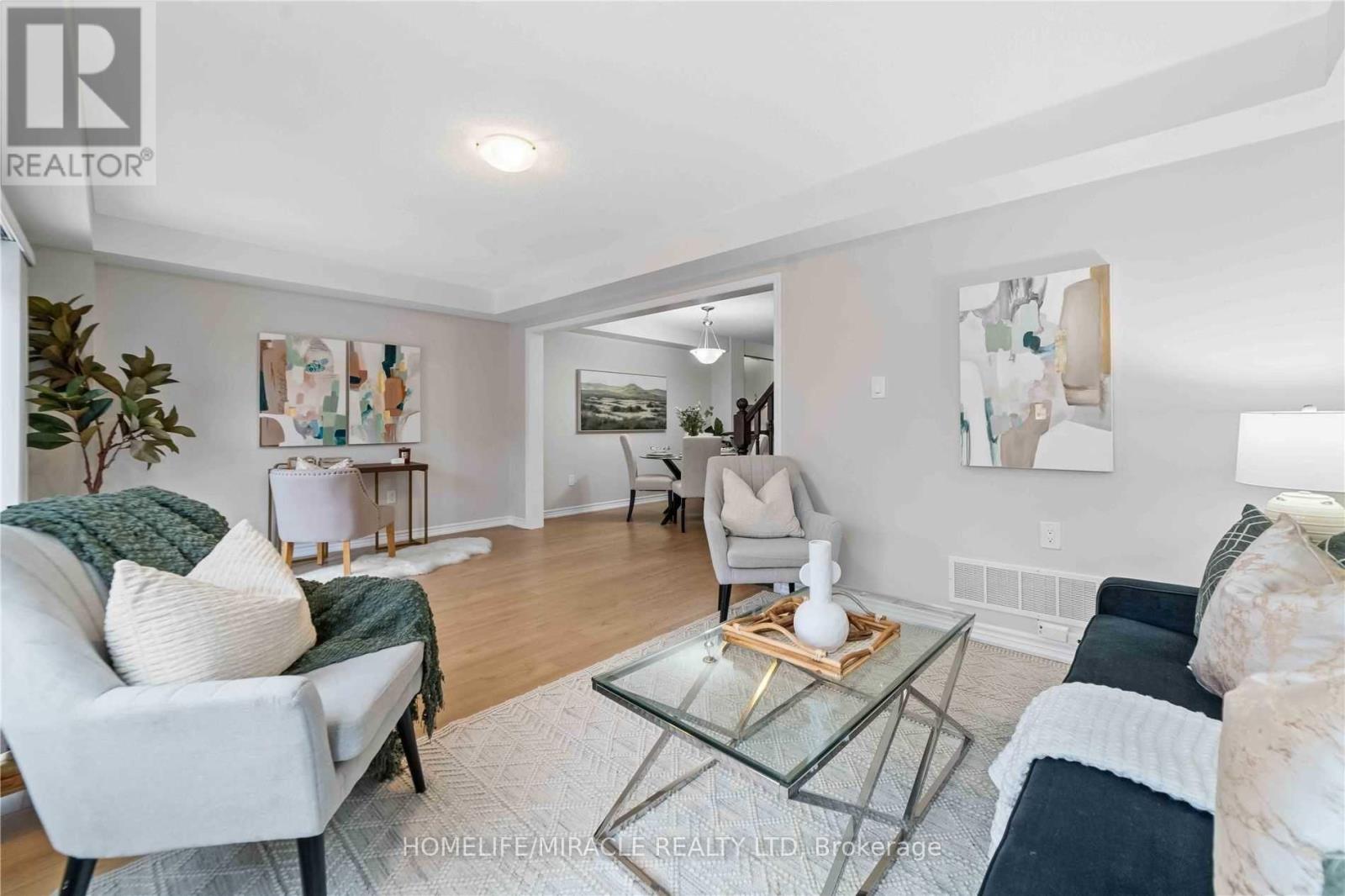 21 Donlamont Circle, Brampton, Ontario  L7A 4T5 - Photo 7 - W13033290