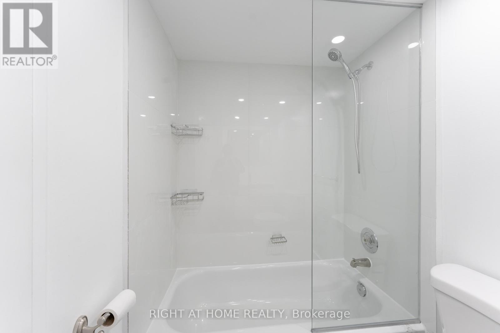 905 - 30 Church Street, Toronto, Ontario  M5E 1S7 - Photo 31 - C13032966