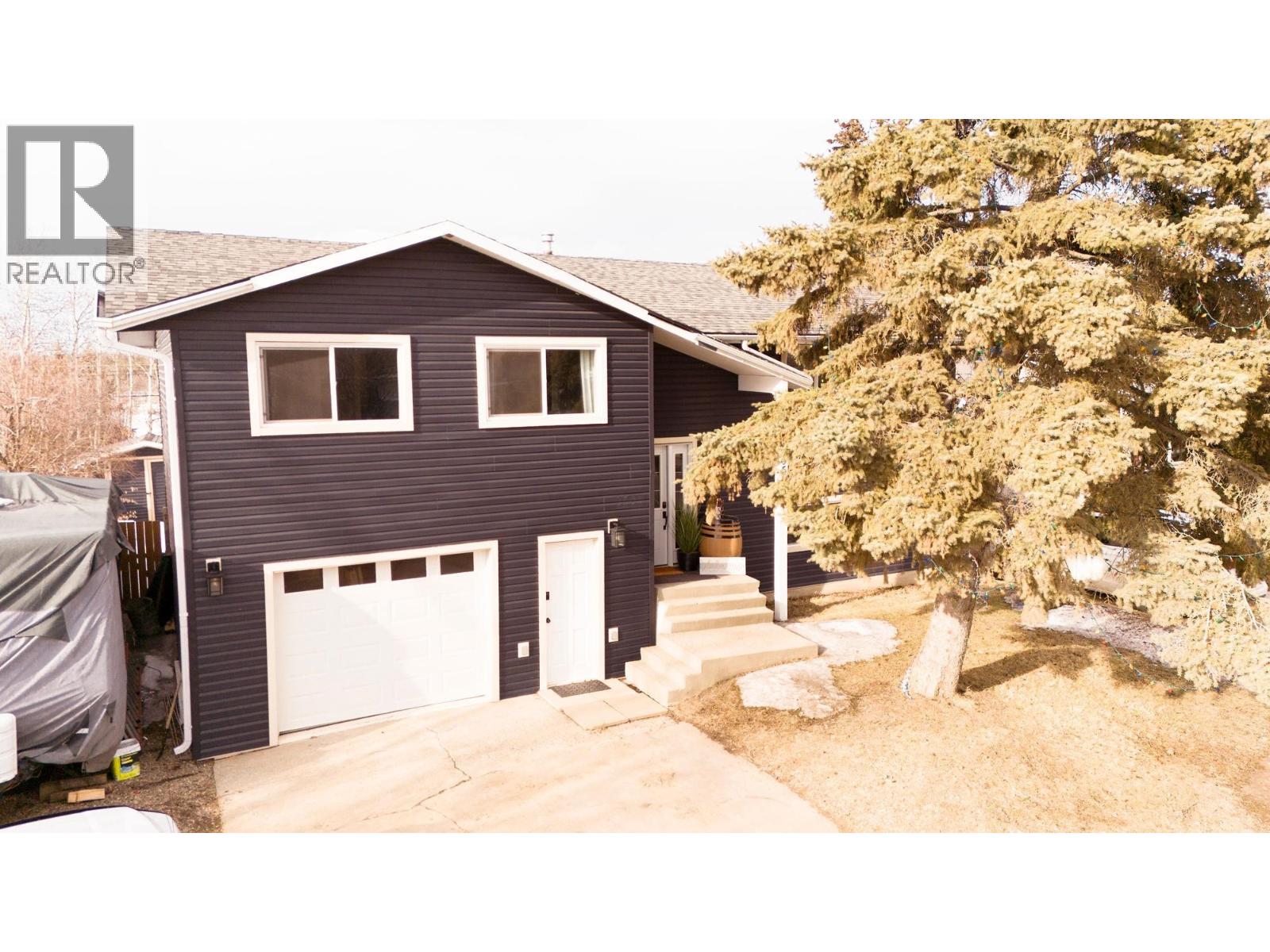 9508 114a Avenue, Fort St. John, British Columbia  V1J 2X5 - Photo 2 - R3111912