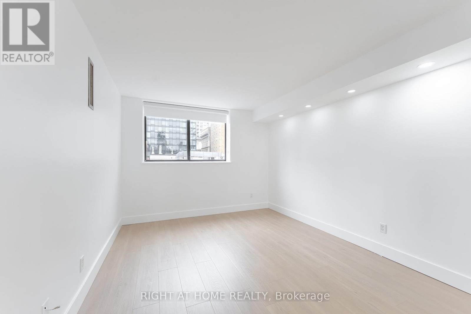 905 - 30 Church Street, Toronto, Ontario  M5E 1S7 - Photo 37 - C13032966