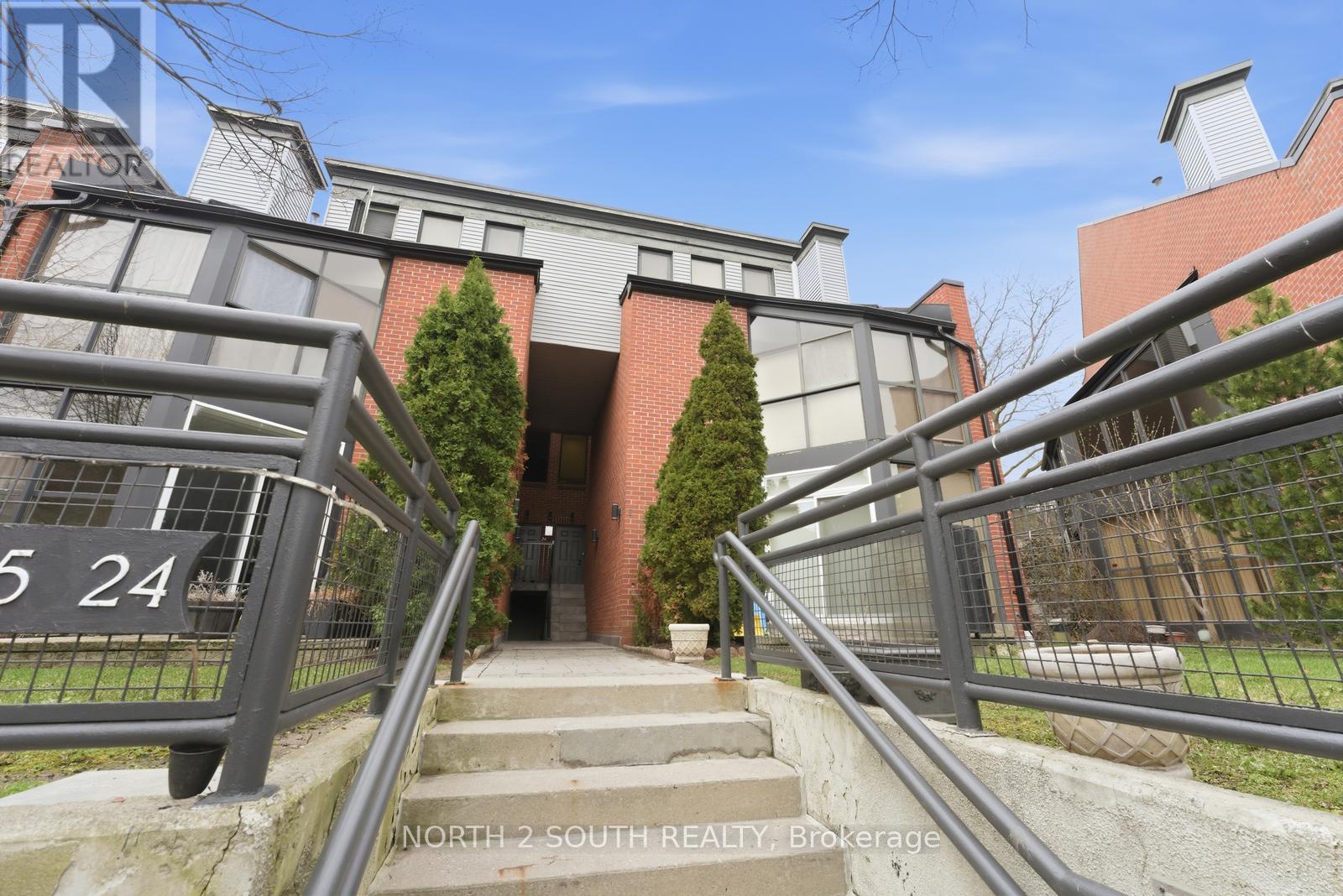 Th 23 - 100 Arbors Lane, Vaughan, Ontario  L4L 7G4 - Photo 5 - N13028692