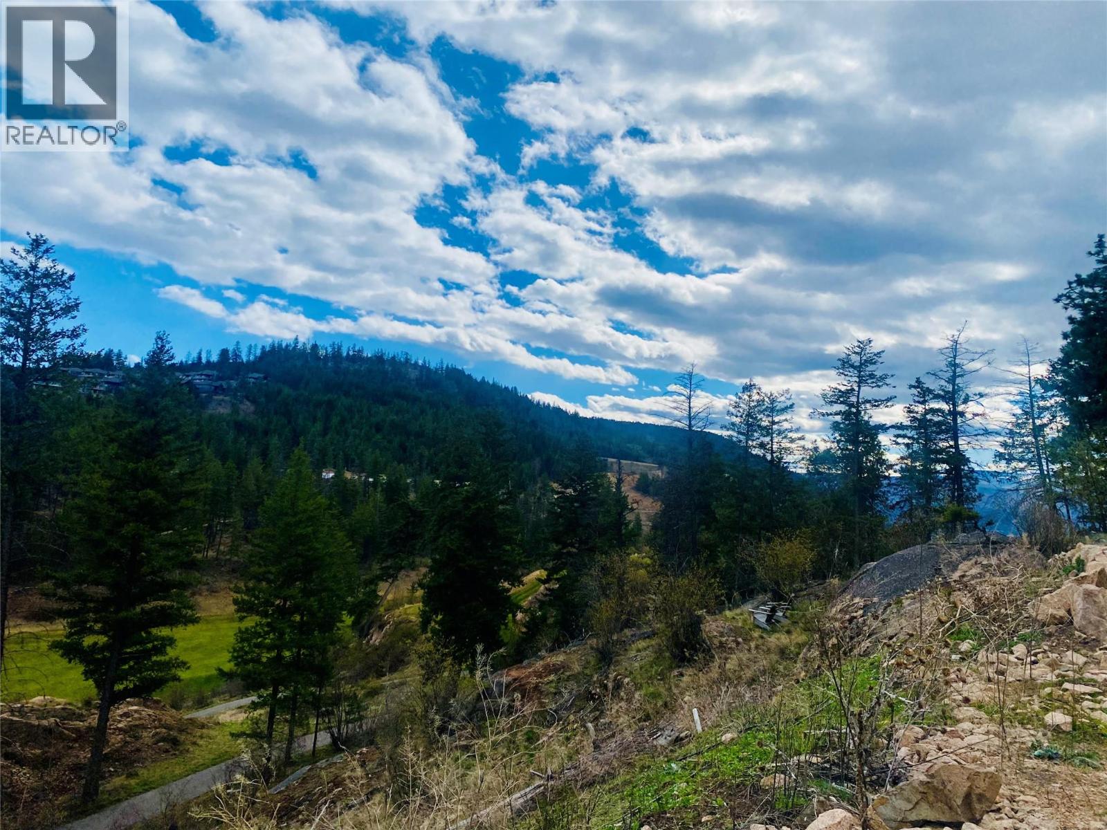 164 Wildsong Crescent, Vernon, British Columbia  V1H 1Y6 - Photo 2 - 10269914