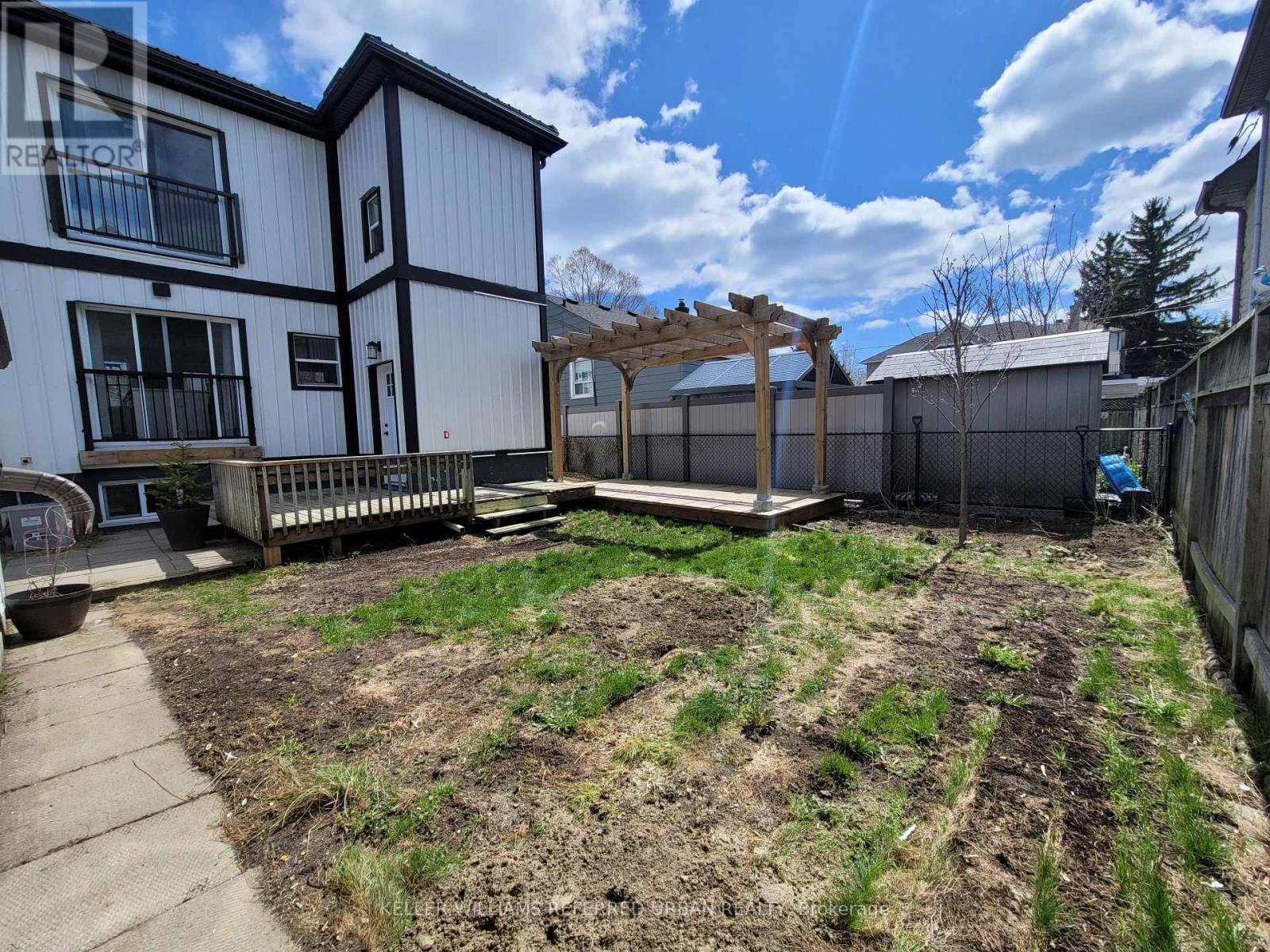 1 - 84 Foch Avenue, Toronto, Ontario  M8W 3X6 - Photo 19 - W12954206