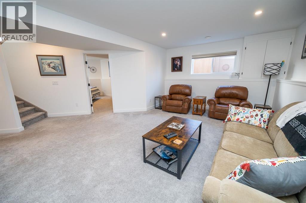 355 Duston Street, Red Deer, Alberta  T4R 3J9 - Photo 23 - A2303660